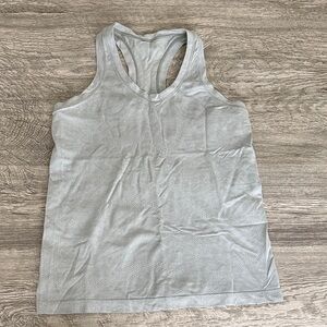 Athleta Women's textured patterned Tank Top sz L